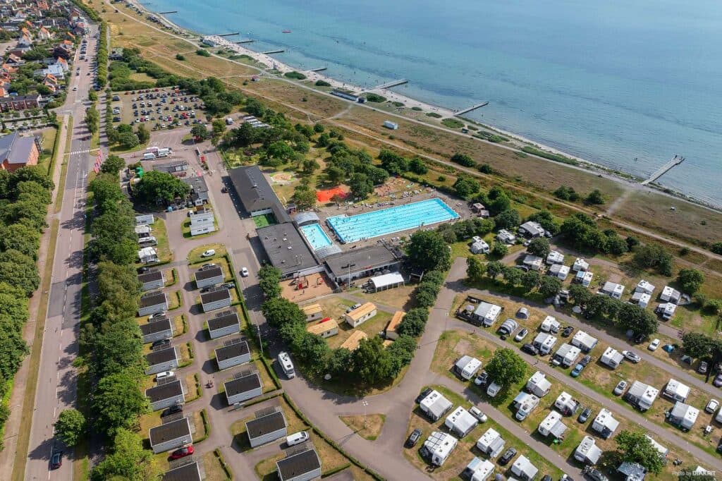 Råå Vallar Camping Helsingborg Drönarbild på området