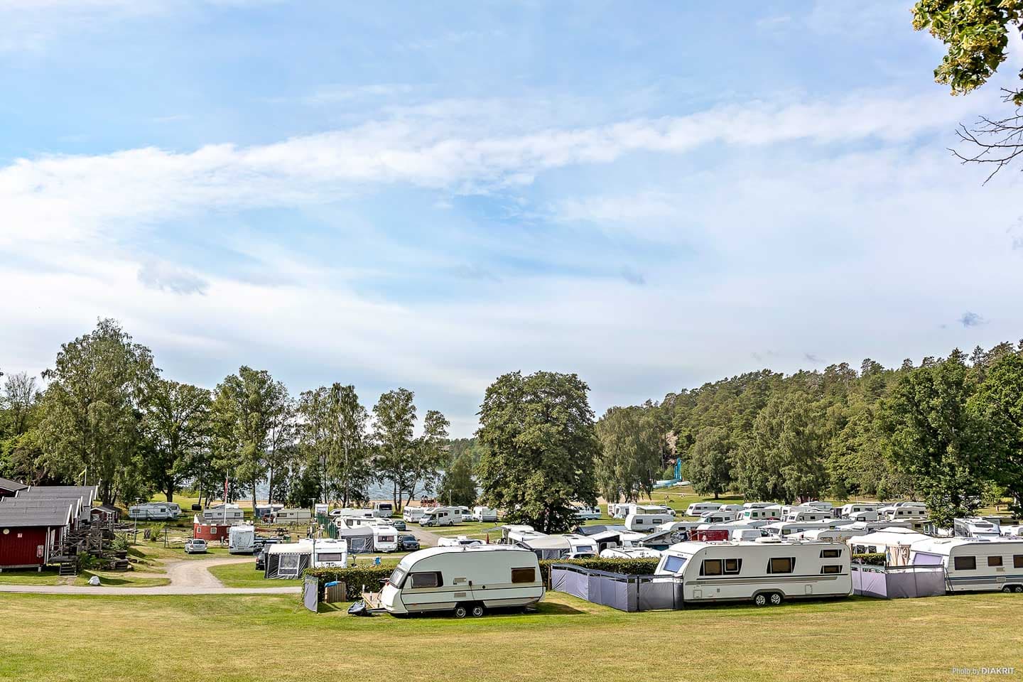 Camping för husvagn, husbil och tält på First Camp Nickstabadet - Nynäshamn