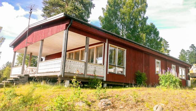 Exteriör för Storstuga Älgen på Sommarvik i Värmland.