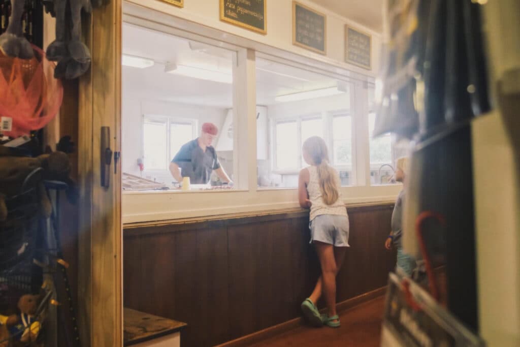 Polkagrisbakning på Gränna