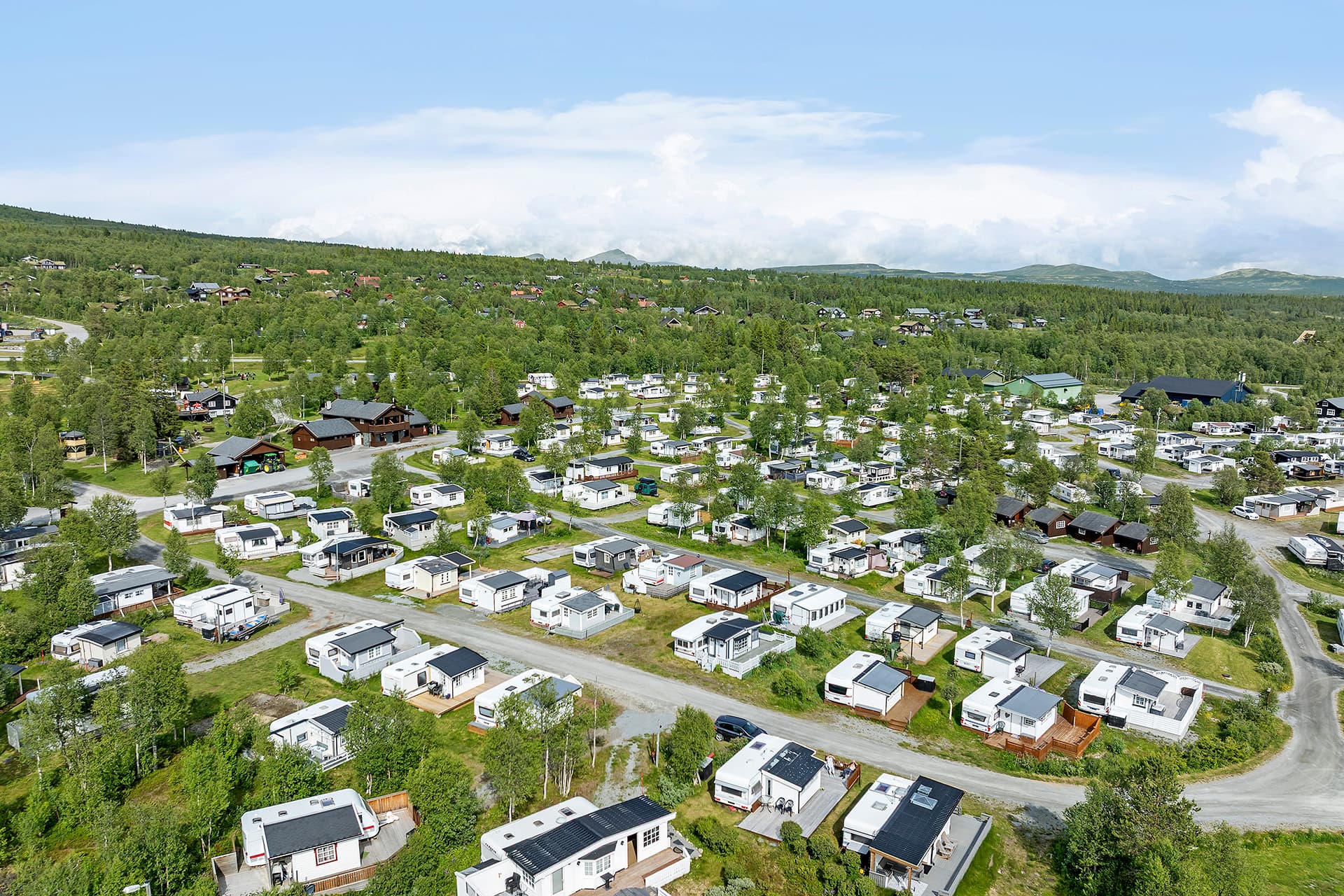 Säsongsplats i Beitostølen med camping året runt i fjällen
