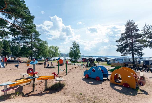 Dalarnas bästa campingar - Siljansbadet i Rättvik