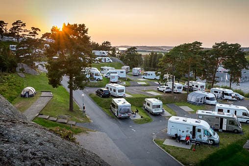 Campingtomt för husvagn på First Camp City - Strömstad