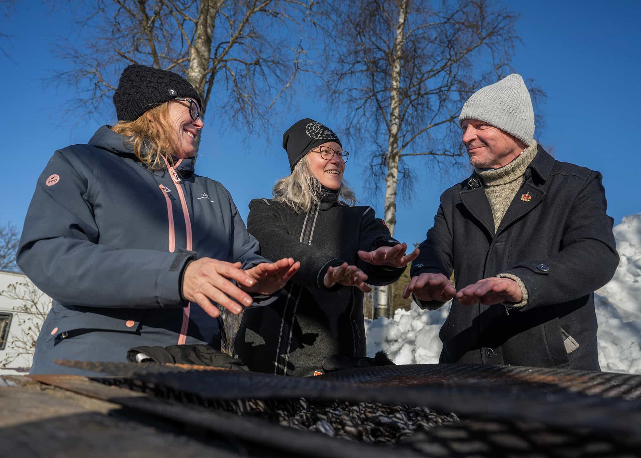Grillning i vintermiljö på First Camp Lugnet - Falun