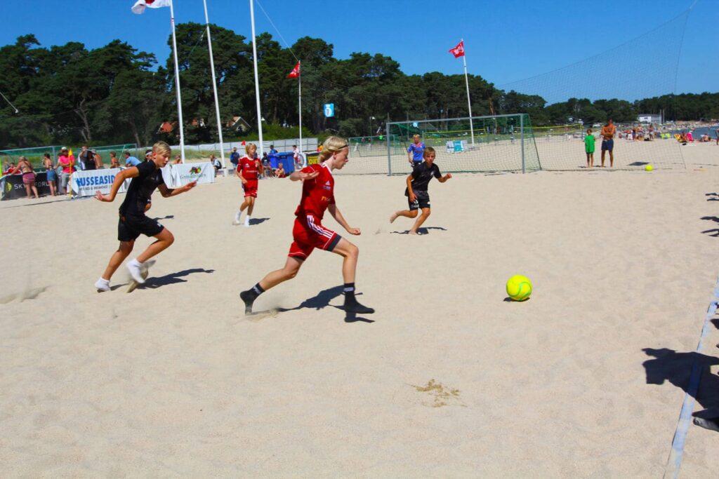 Beach fotboll träningsläger cup Åhus