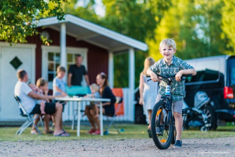 Skara Sommarland camping